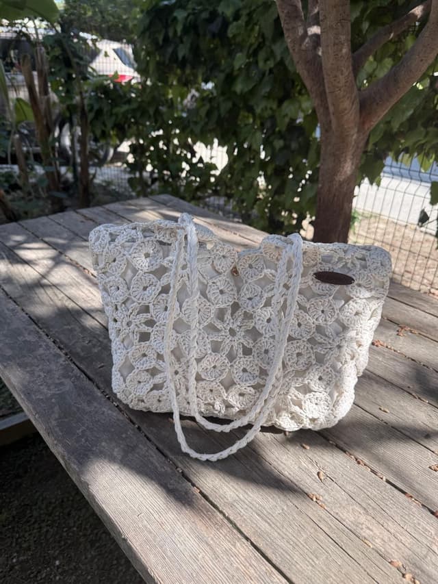 Ivory Floral Tote